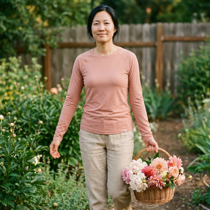 UV Crew - Women's - Peach Blush