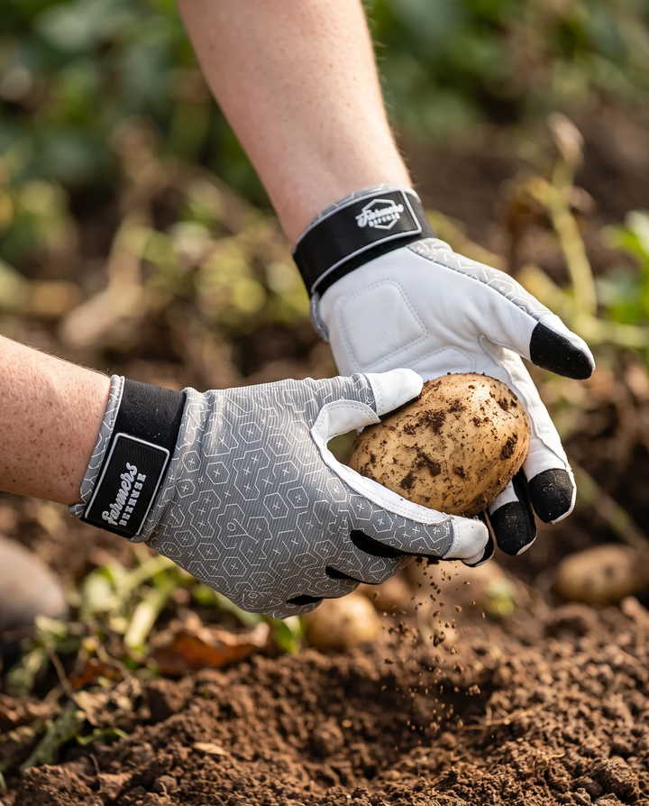 Rugged Guard Leather Gloves  - Geo Owl