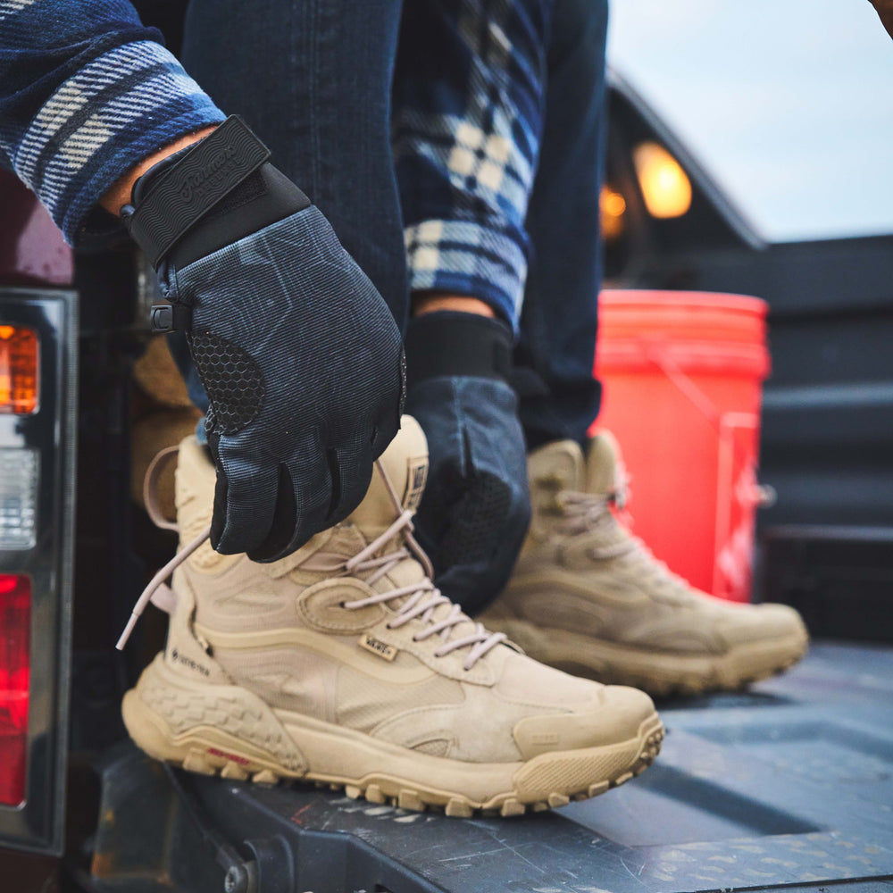 Insulated Winter Gloves - Men's - Topo Geo