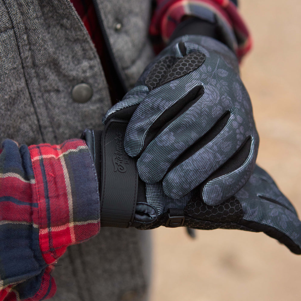 Insulated Winter Gloves - Women's - Dark Rose